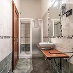 Nyaraló 8 Bedroom Pet Friendly In Ar