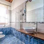 8 Bedroom Pet Friendly In Ar Nyaraló *